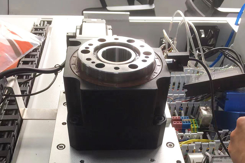 How Can Customized Hollow Rotary Platforms and Planetary Gearboxes Help Upgrade Production Lines?